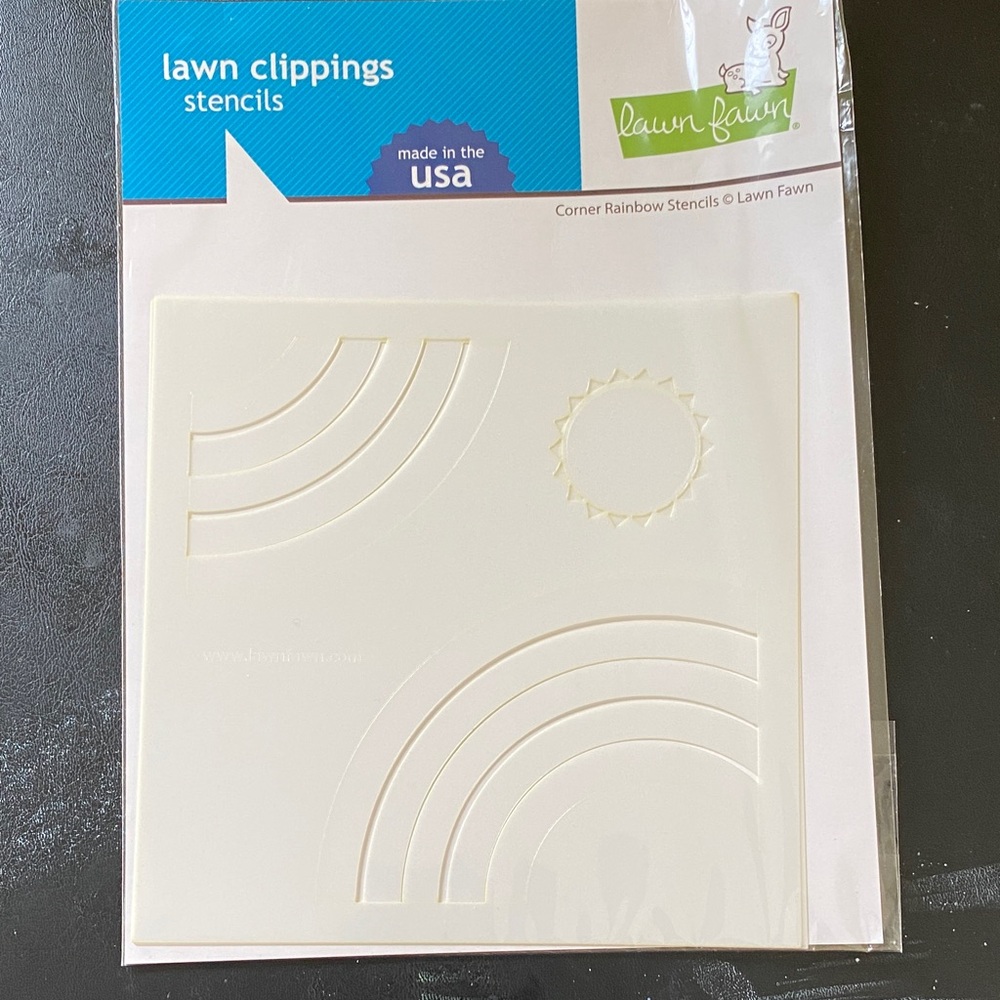 Lawn Fawn - Corner Rainbow Stencil